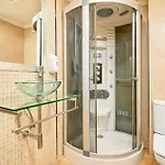 Apartamento ático Con Piscina En Centro *