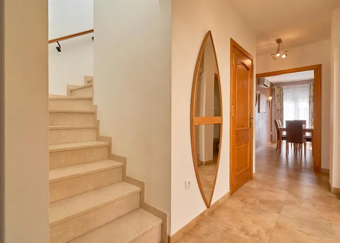 ático Con Piscina En Centro *