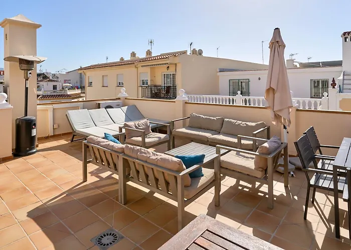 Apartamento ático Con Piscina En Centro *